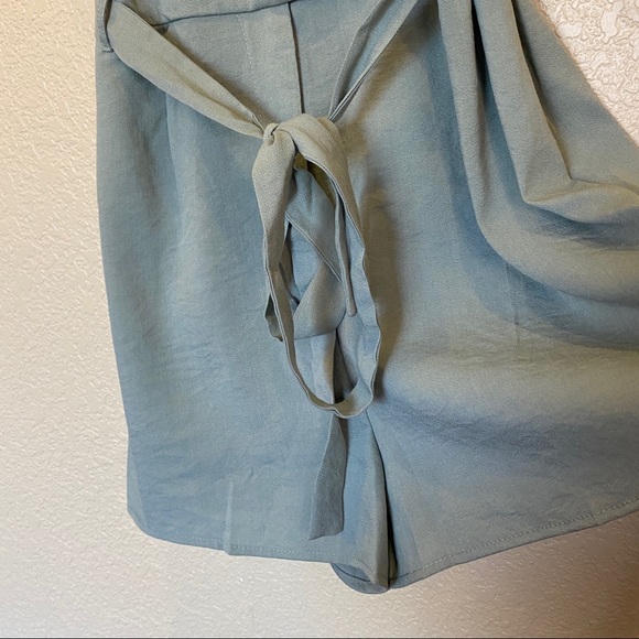 NWT TRIXXI clothing company Romper Francesca's NWT green shorts wrap XL - Picture 3 of 6